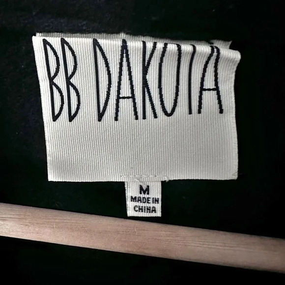 BB DAKOTA | Black Gray Belted Wrap Sweater Coat Wool Blend Katia | Medium - Picture 8 of 12